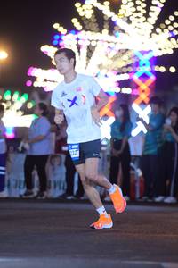 BIB: 232
                            <button type="button" onclick="openModal(22981587)" class="btn btn-primary btn-sm float-right btn-popup" data-toggle="modal" data-target=".modal-high-quality">
                        <i class="fas fa-shopping-cart"></i> Add to Cart
                    </button>
                                            <button type="button" onclick="isThisMe(22981587, true)" class="btn btn-success btn-sm float-right btn-popup btn-isme hidden" data-toggle="tooltip" data-placement="bottom" title="นี่คือรูปของคุณใช่ไหม คลิกที่นี่เพื่อเอาเข้าอัลบั้ม">
                        <i class="fas fa-plus"></i> Add to album
                    </button>
                    <button type="button" onclick="isThisMe(22981587, false)" class="btn btn-warning btn-sm float-right btn-popup btn-isnotme hidden">
                        <i class="fas fa-ban"></i> Remove from album
                    </button>